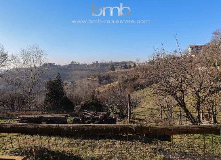 Charming house with stunning panoramic views in Murazzano – Casa Garumbet